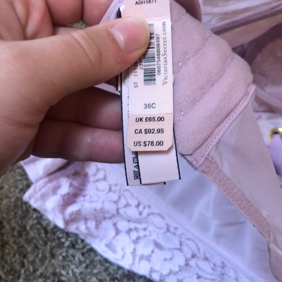 Victoria’s Secret lingerie - Picture 6 of 7